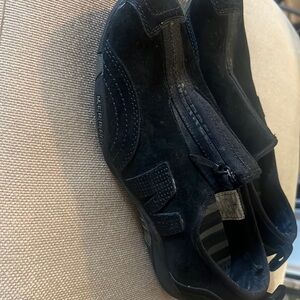 Womens Merrell Size 6